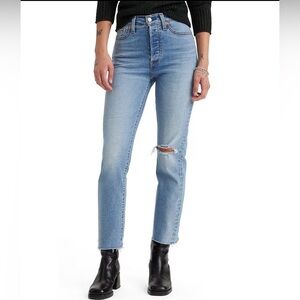 Levi’s Wedgie Jeans Size 28 Light Wash Button Fly 90’s Y2K Cutt-off Raw Hem